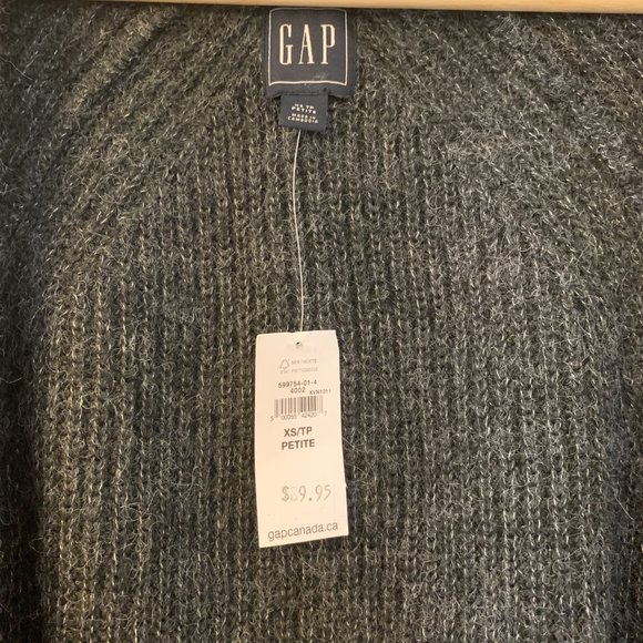 NWT GAP comfy oversized knit cardigan  Size xs - Picture 4 of 4
